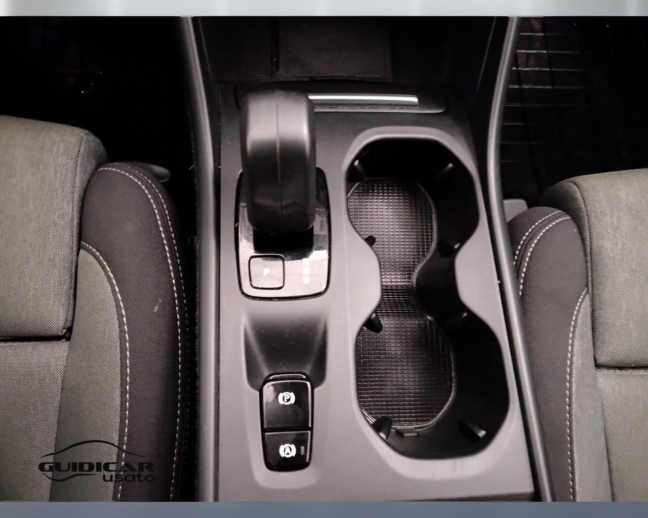 VOLVO XC40 2023 - XC40 1.5 t5 recharge phev Core auto