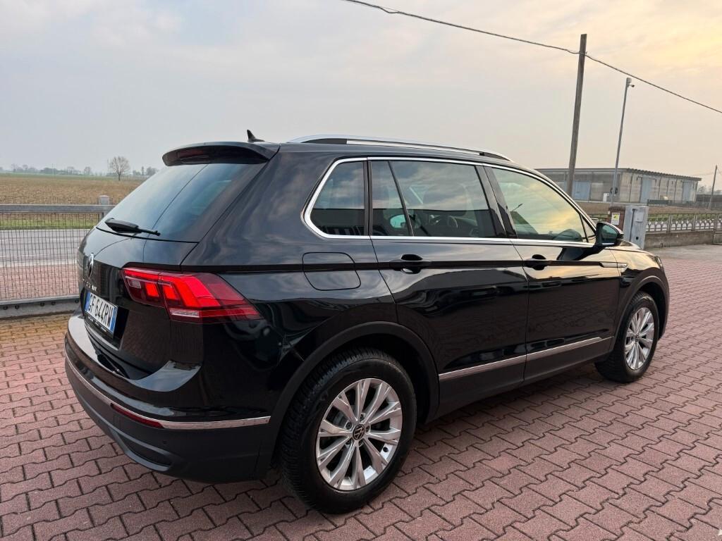 Volkswagen Tiguan 2.0 TDI 150 CV SCR DSG Life