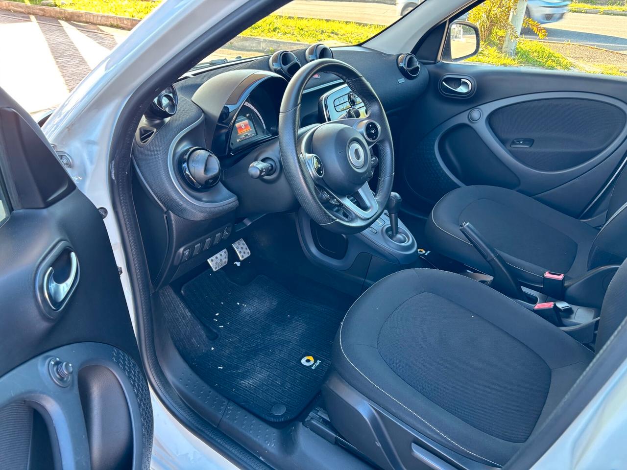 Smart ForFour 70 1.0 twinamic Passion UNIPRO', TETTO PANORAMA CERCHI IN LEGA KM CERTIFICATI BELLISSIMA!!!