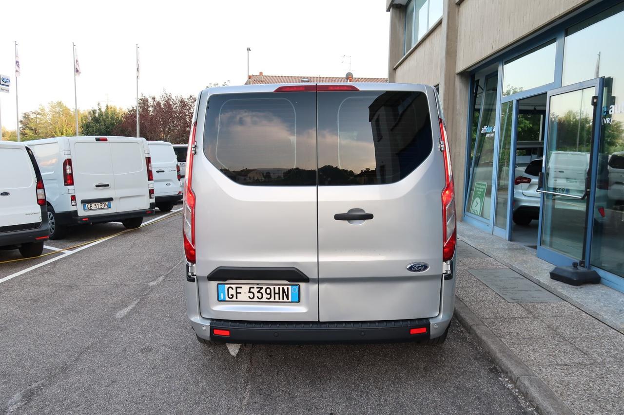 Ford Tourneo Custom Combi 2.0 EcoBlue 130CV aut. PL 9 posti