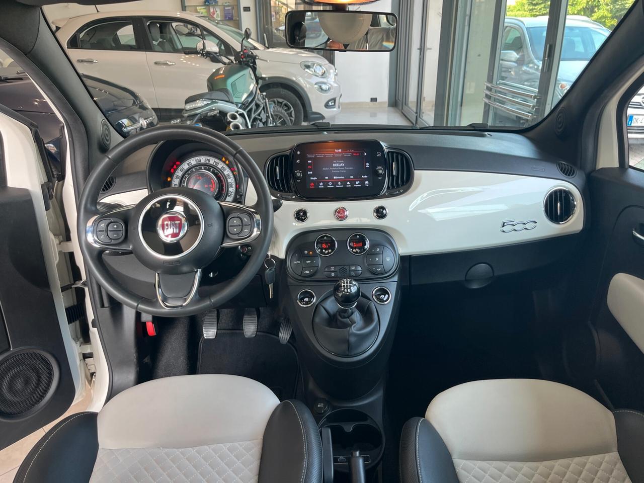 Fiat 500 1.0 Hybrid Dolcevita