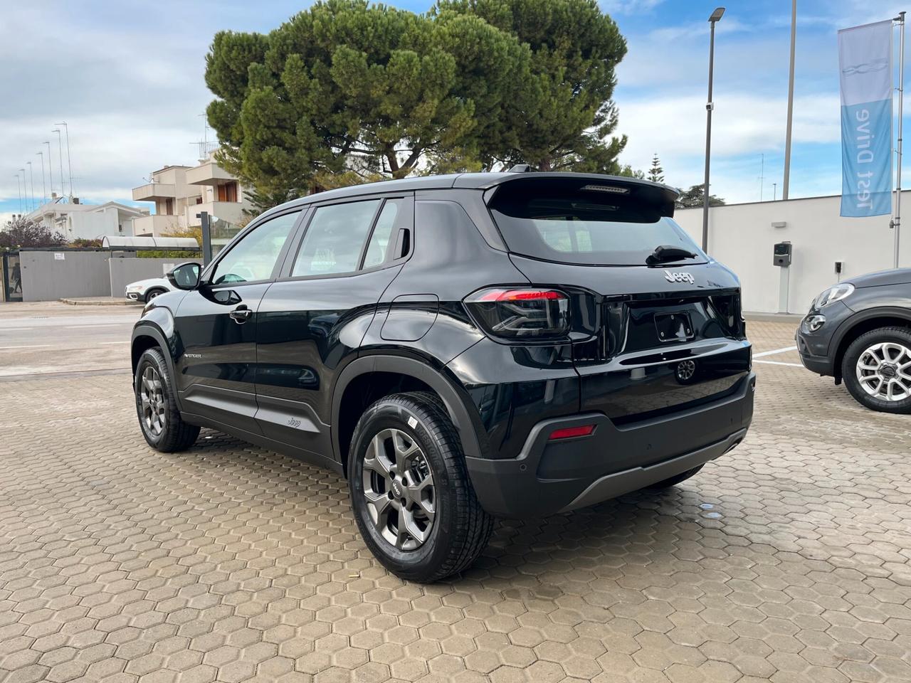 Jeep Avenger 1.2 Turbo 100 CV MHEV Longitude KM0