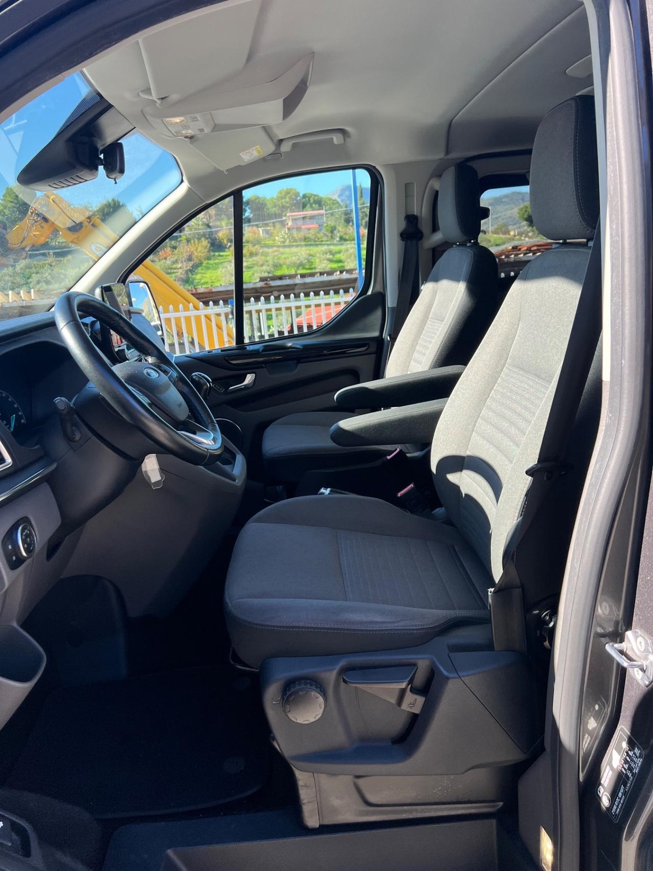 Ford Tourneo Custom 2.0 EcoBlue 130CV 8 Posti 2022