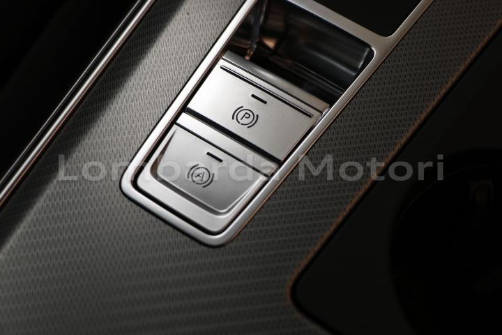 Audi A6 Avant 40 2.0 tdi mhev Business plus quattro s-tronic