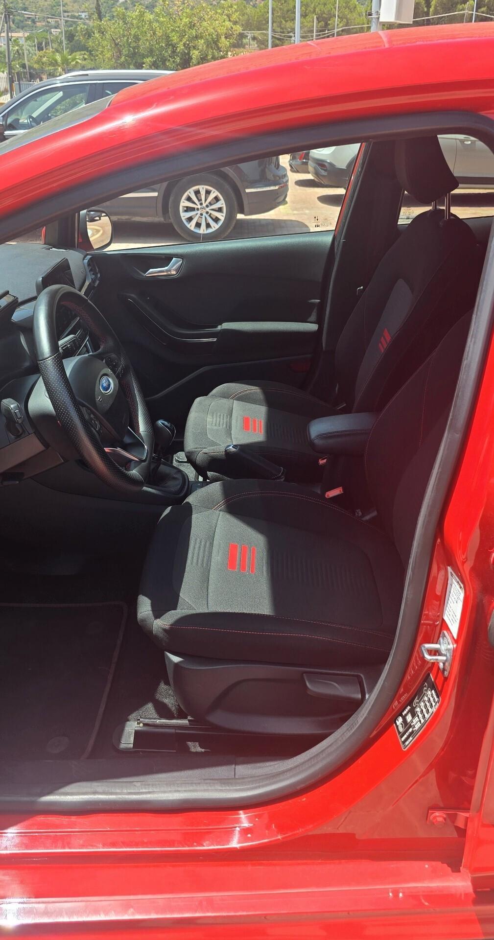 Ford Fiesta 1.0 EcoBoost Hybrid 125 CV (92 kW) ST-Line – Sportiva ed Efficiente