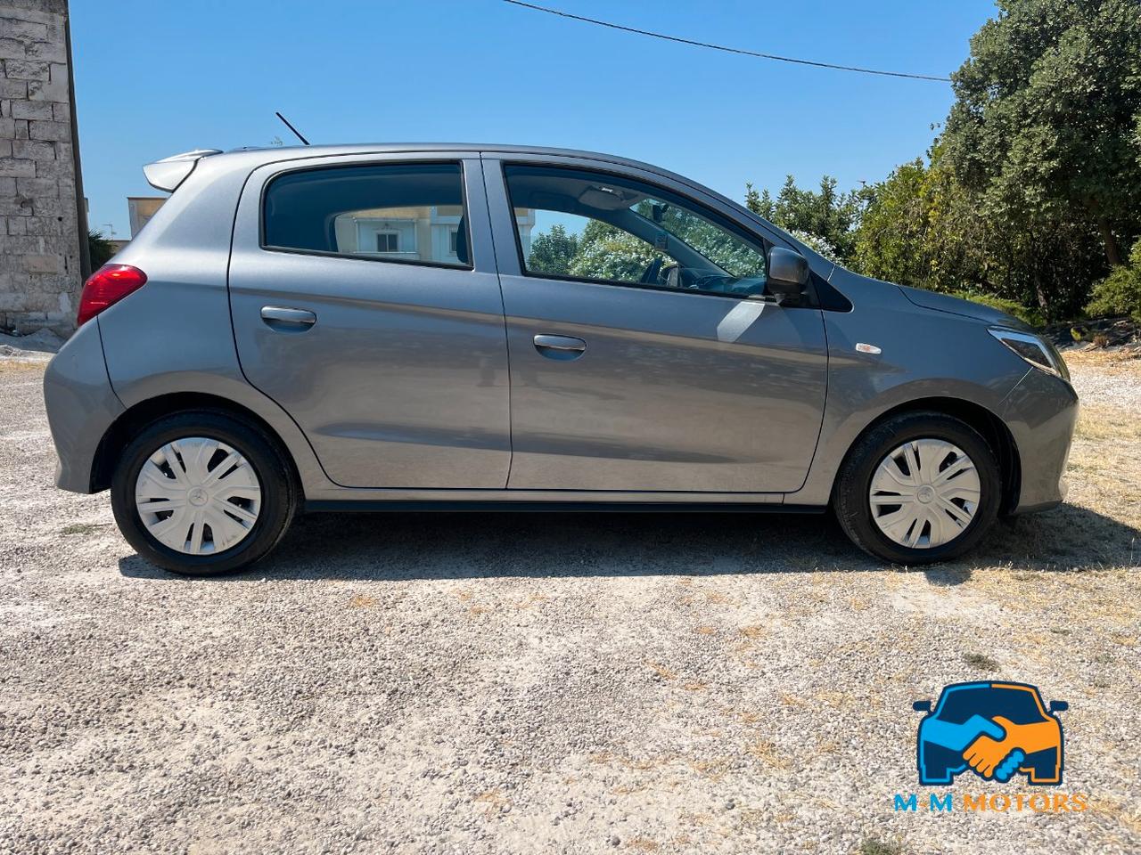 Mitsubishi Space Star 1.2 Invite radio
