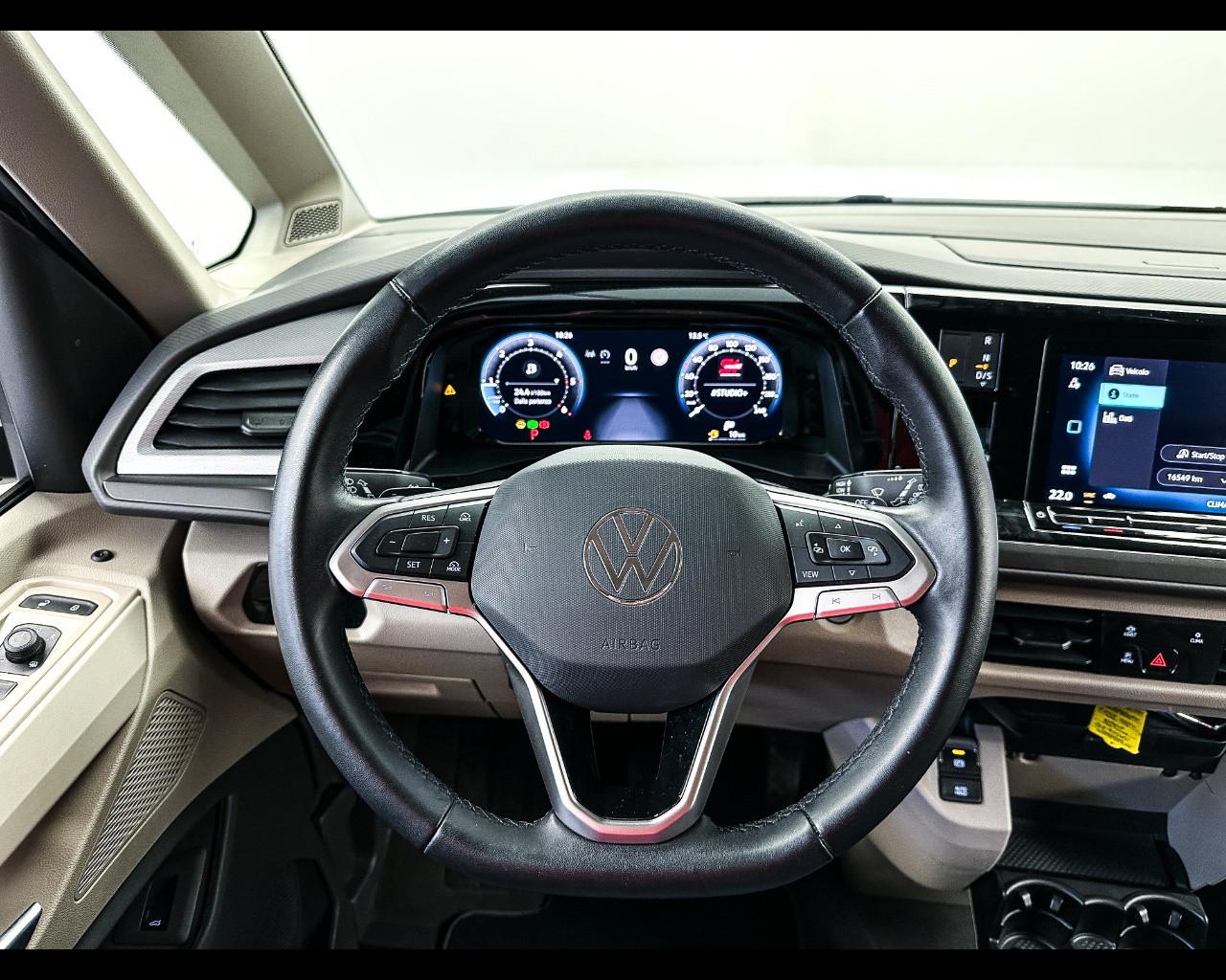 VOLKSWAGEN Multivan 7ª '21-> - Multivan 2.0 TDI 150CV DSG Space