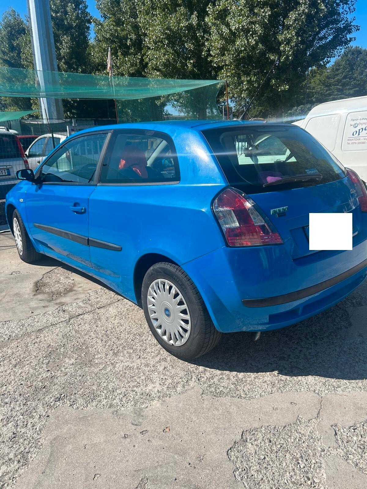 Fiat Stilo 1.9 JTD 3 porte Dynamic ok neo patentati