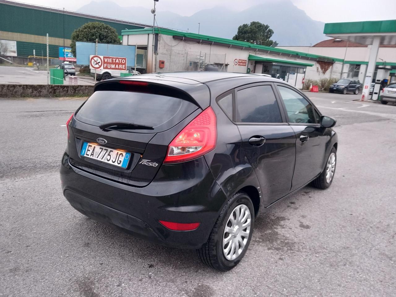 Ford Fiesta 1.4 96CV AUTOMATICA 5 porte