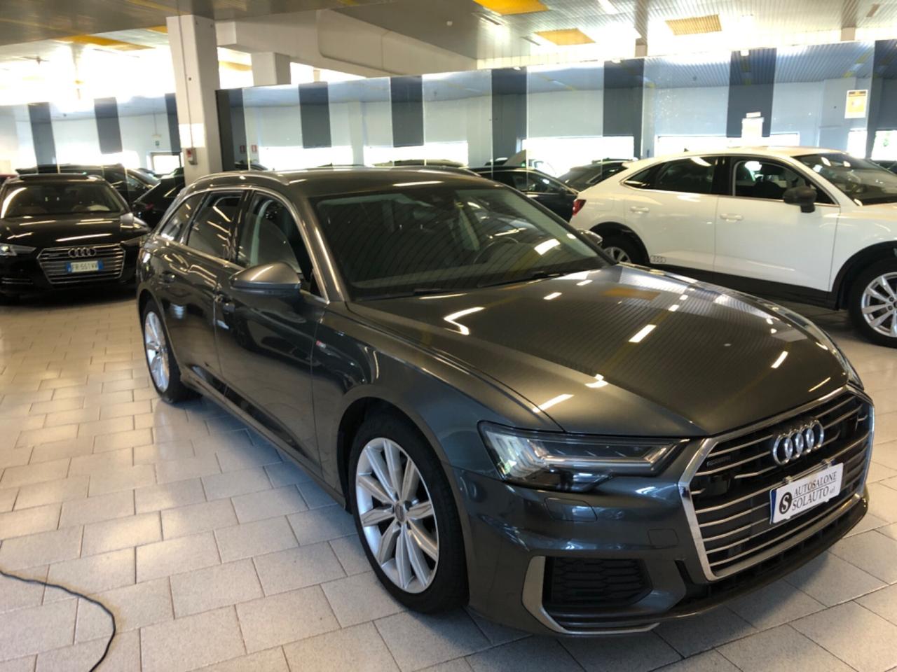 Audi A6 40 2.0 TDI quattro S tronic Bus. Design S -Line