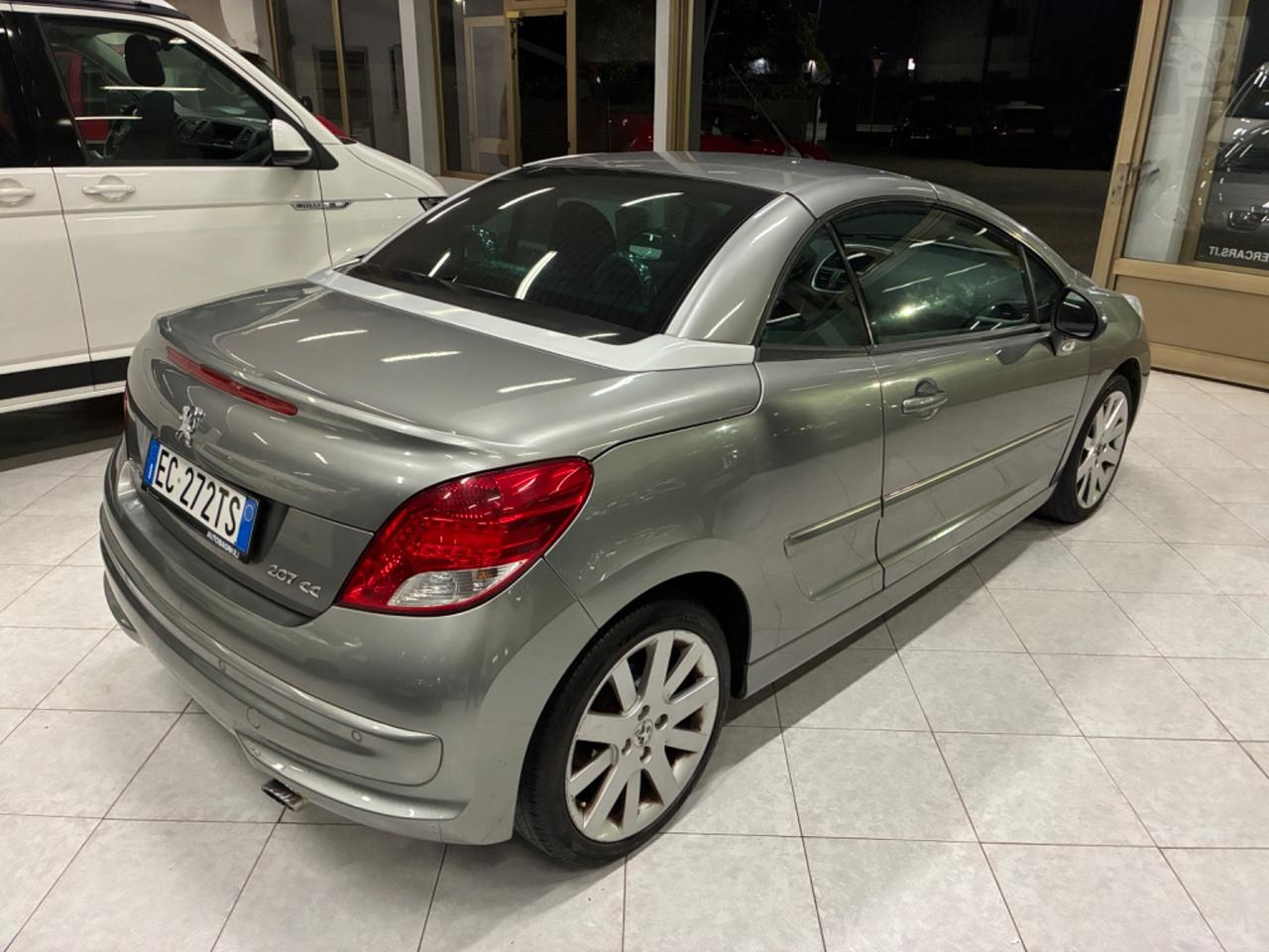 Peugeot 207 CC Cabrio 1.6 Féline