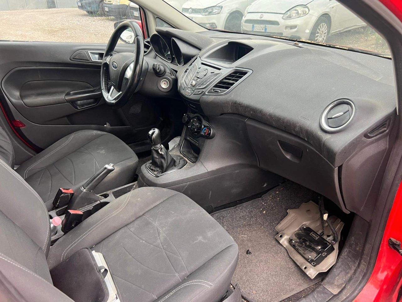 Ford Fiesta 5 Porte Fiesta 5p 1.5 tdci Business 75cv E6 LEGGI