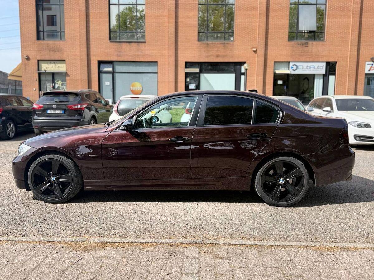 BMW Serie 3 320i Eletta 170cv