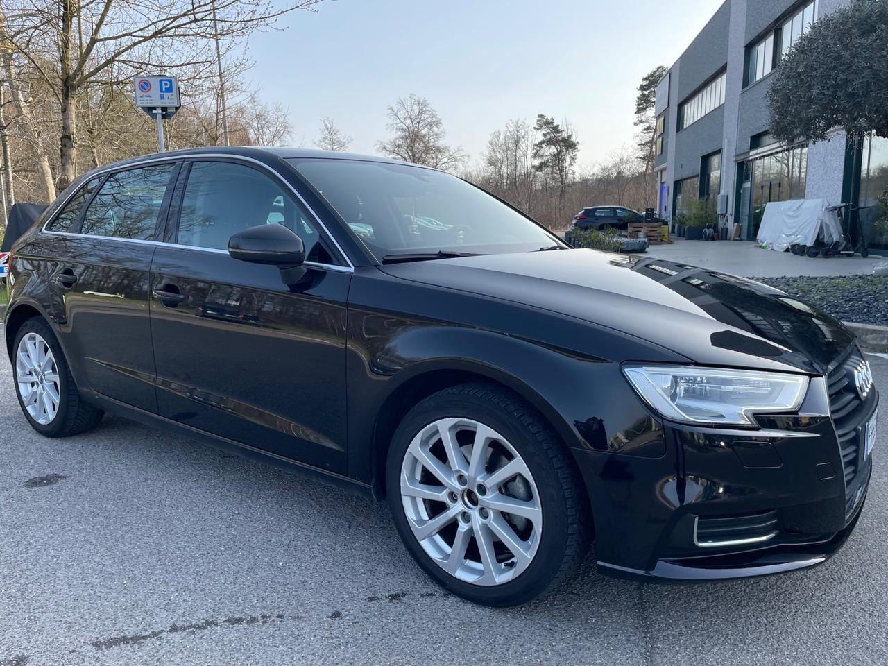 Audi A3 SPB 1.6 TDI *Neopatentati*Pelle*Cerchi*