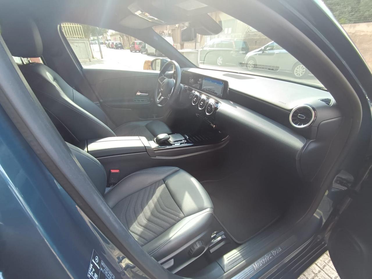 Mercedes-benz A 180 1.5 d 116 Cv Business Line 8G-DCT Automatic