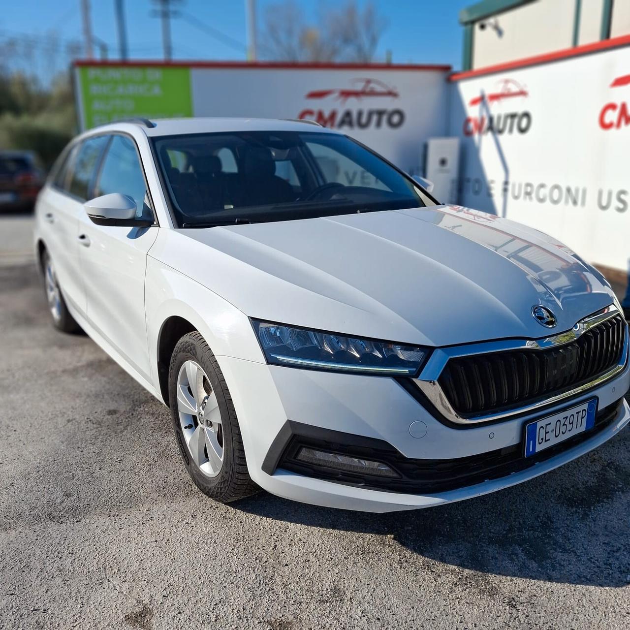 SKODA OCTAVIA 1.5 G-TEC DSG Wagon Executive