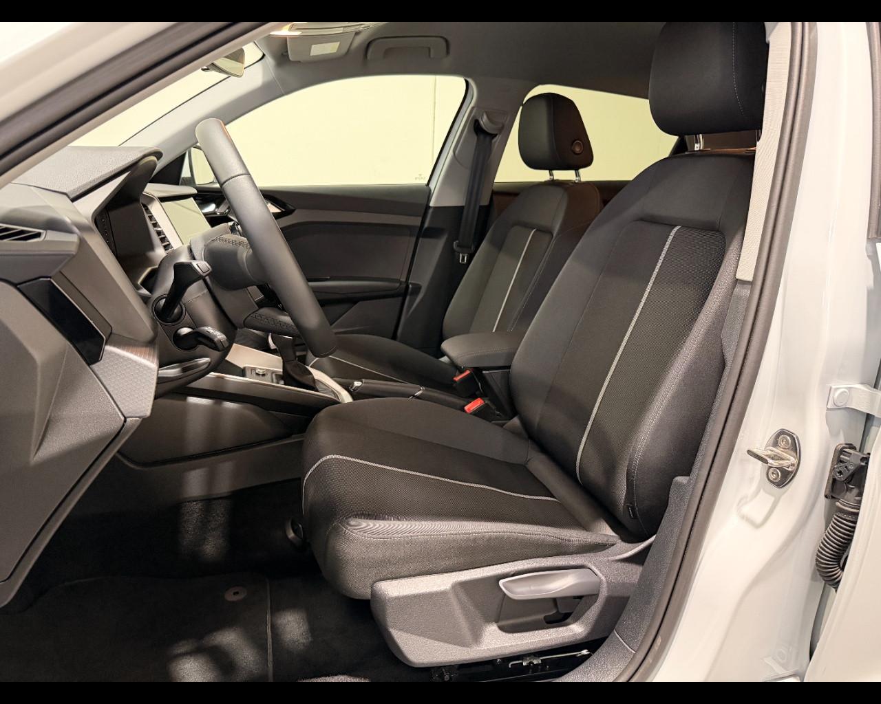 AUDI A1 SPORTBACK 25 TFSI S-TRONIC ADVANCED