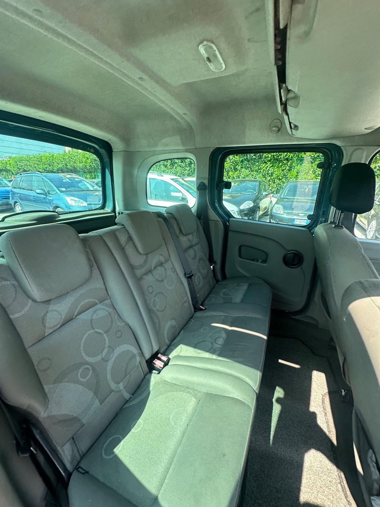 Renault Kangoo 1.6 105CV 5 porte Benzina/GPL Tom Tom