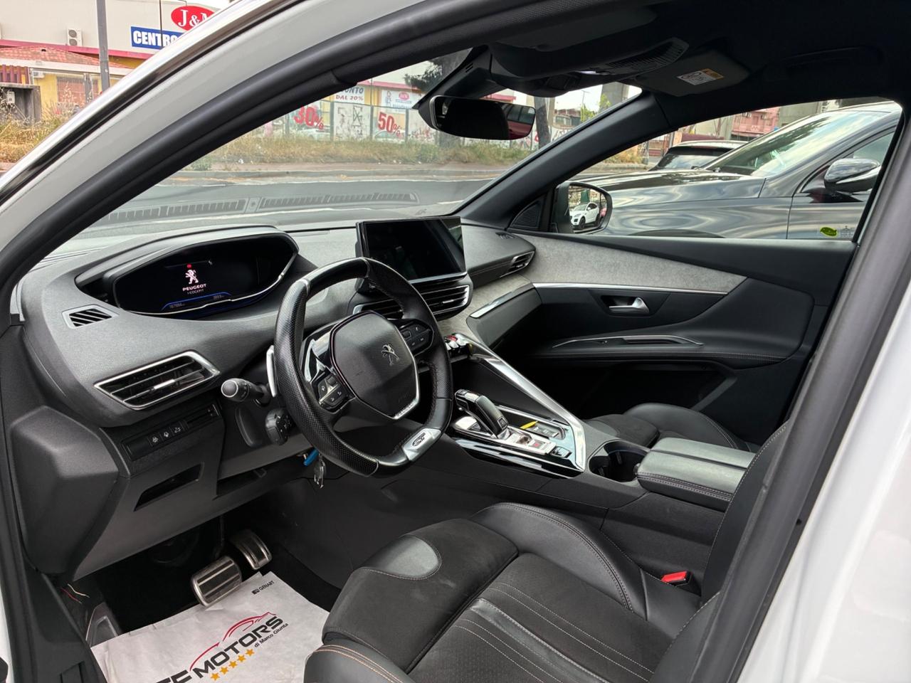 Peugeot 3008 1.5HDI EAT8 GT Line - 2021