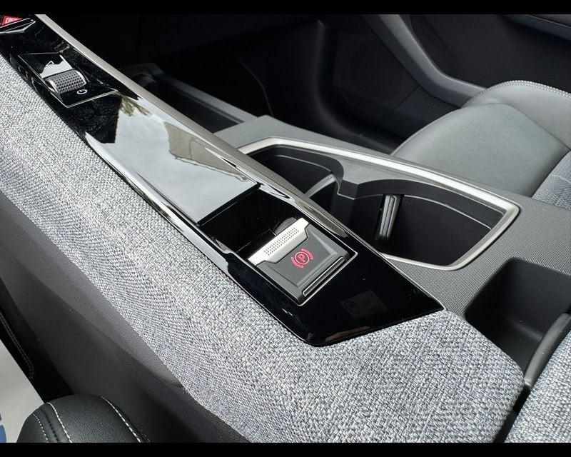 Peugeot 3008 3ª serie Hybrid 145 e-DCS6 GT