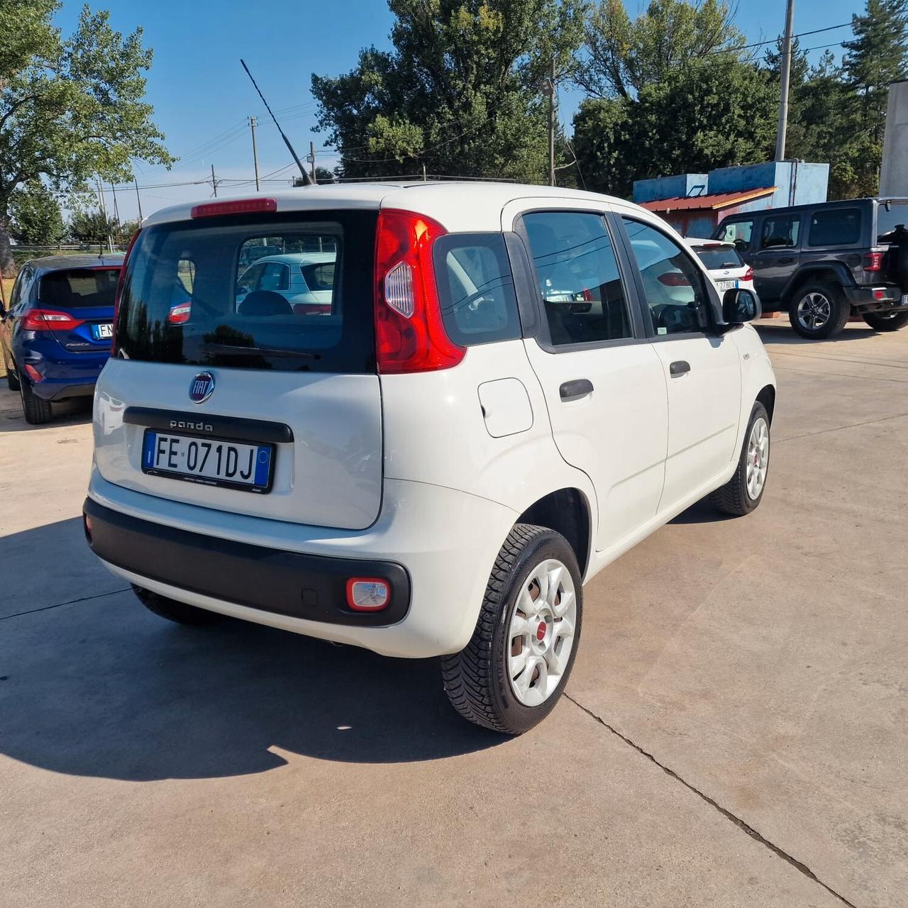 Fiat Panda 0.9 TwinAir Turbo Natural Power Lounge