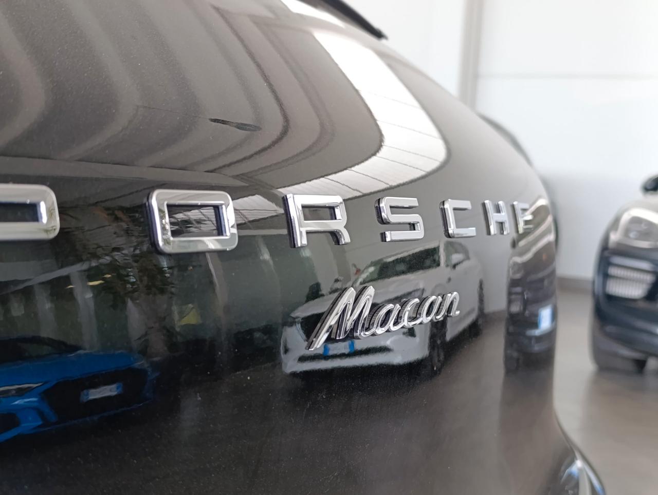 Porsche Macan 2.0 252cv pdk