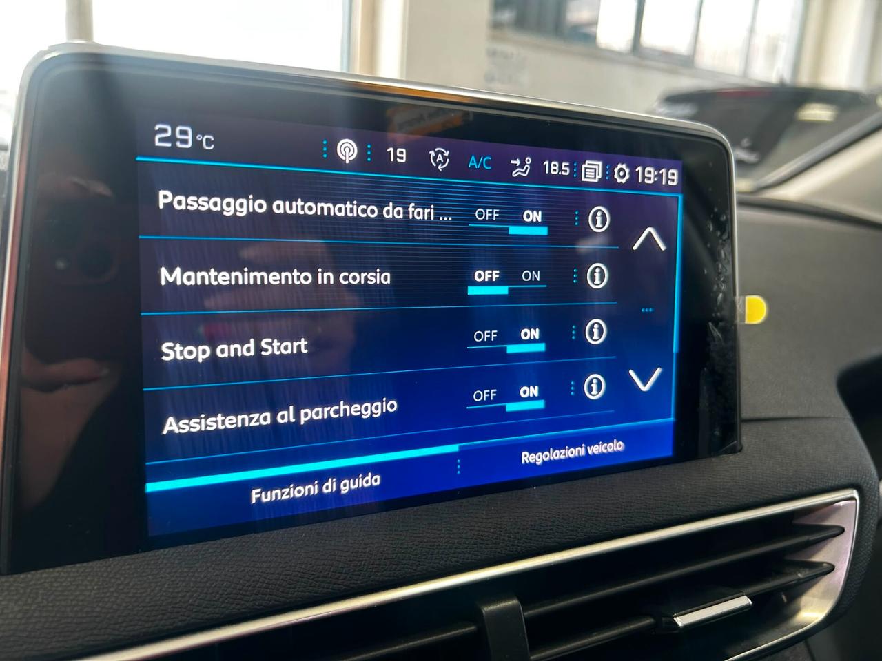Peugeot 3008 BlueHDi 2018