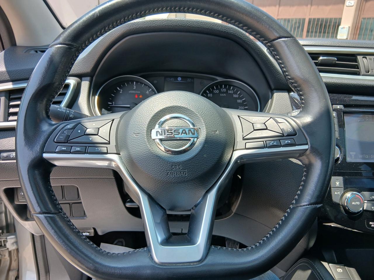 Nissan Qashqai 1.5 dCi N-Connecta