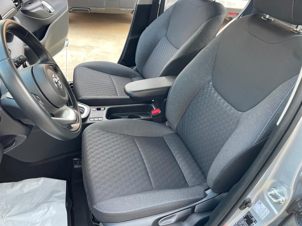Toyota Yaris 1.5 Hybrid 92CV 5 porte Trend