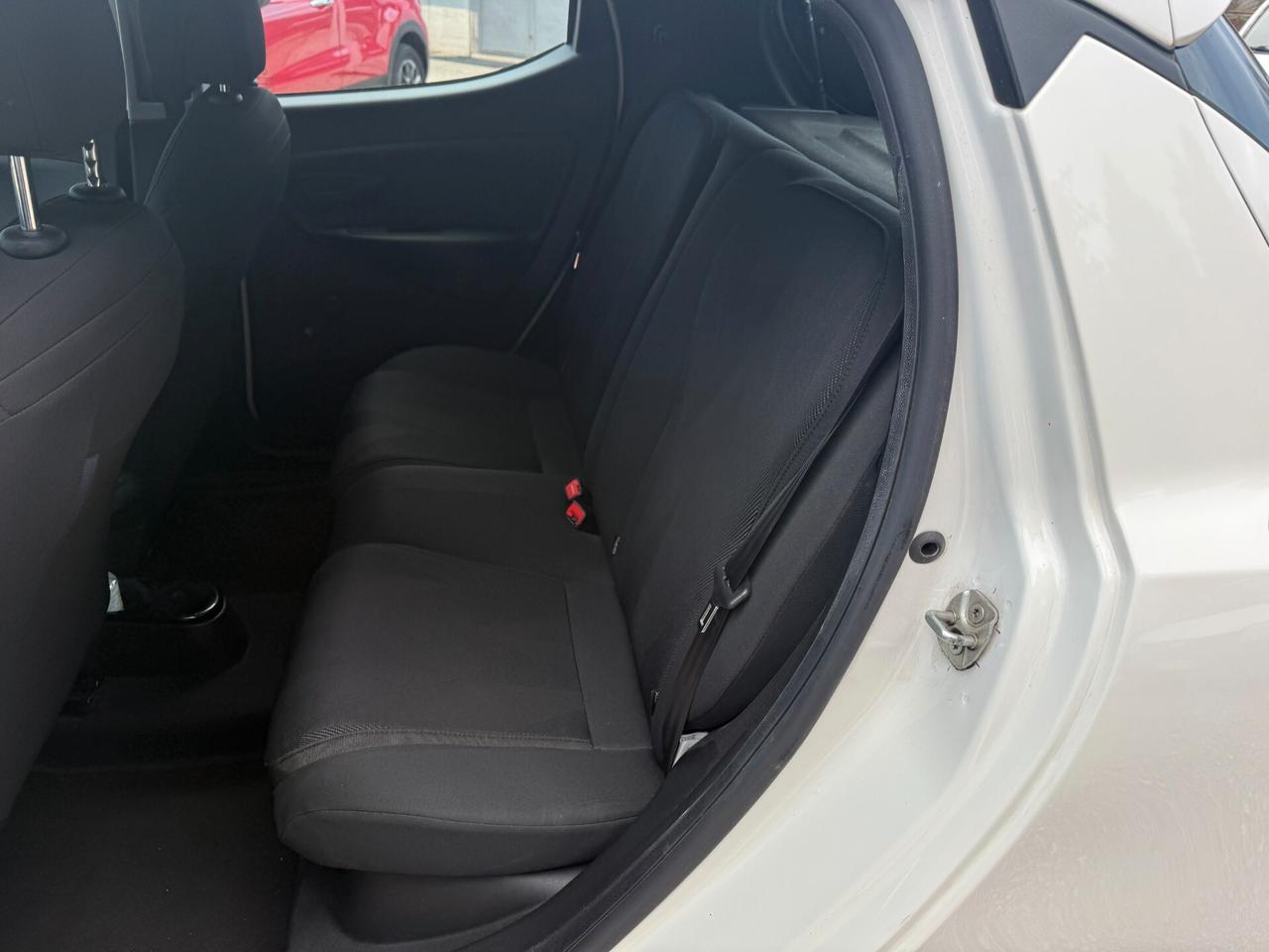 Lancia Ypsilon 1.0 FireFly Hybrid Ecochic Gold 50.000 KM