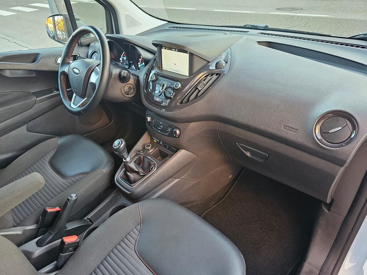 Ford Tourneo Courier 1.5 TDCi 100cv Sport*S&S*Navi*Pdc*Euro6*