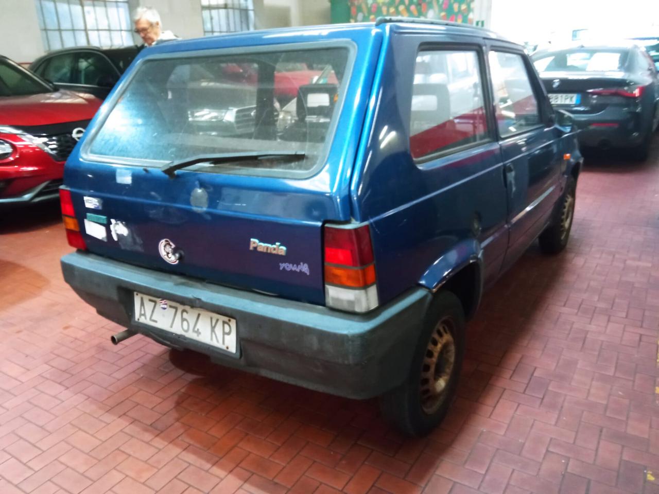 Fiat Panda 900 i.e. cat Jolly