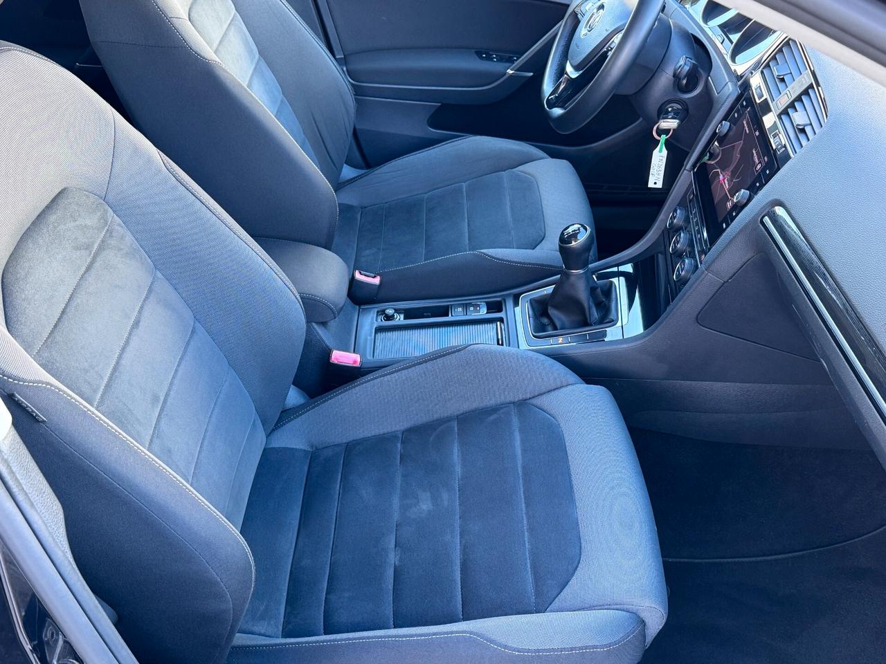 VW Golf 1.4 TGI 5p. Highline BMT