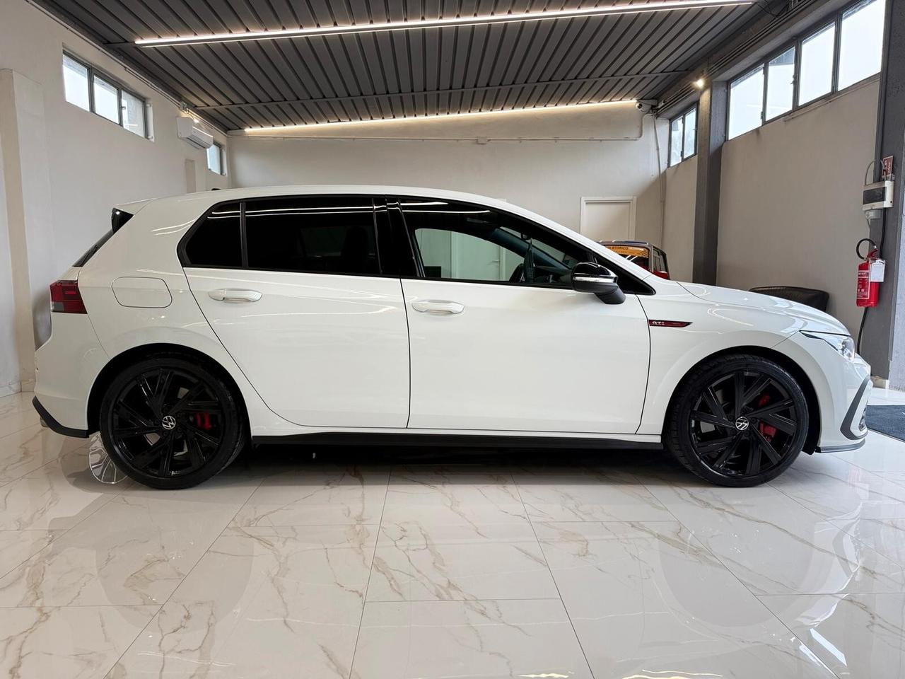 Volkswagen Golf GTI 8 245CV