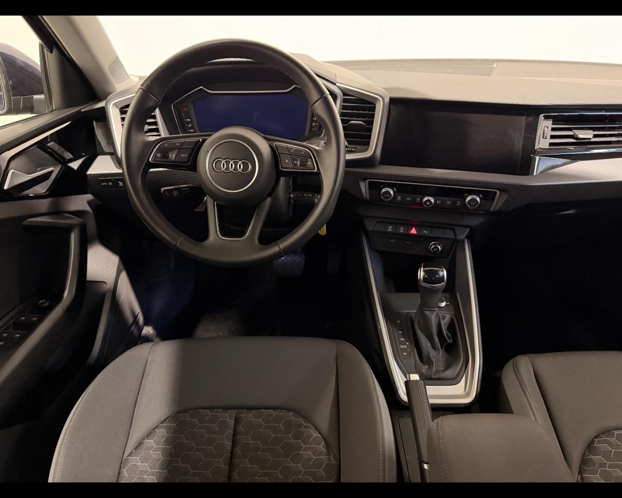 AUDI A1 SPORTBACK 35 TFSI S-TRONIC S-LINE EDITION