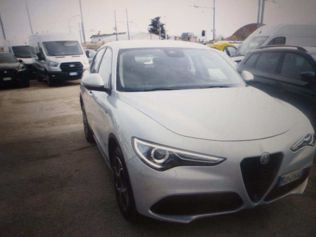 Alfa Romeo Stelvio 2.2 Turbodiesel 190 CV AT8 Q4 Business