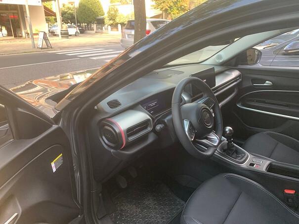 Jeep Avenger 1.2 Turbo 100 CV Summit