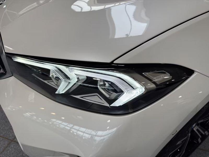 BMW Serie 3 318d 48V MSport Touring auto 18" Camera Live Cockpit