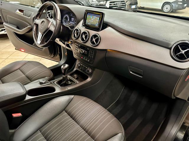 MERCEDES-BENZ B 180 CDI Sport NAVI XENO LED NEOPATENTATO