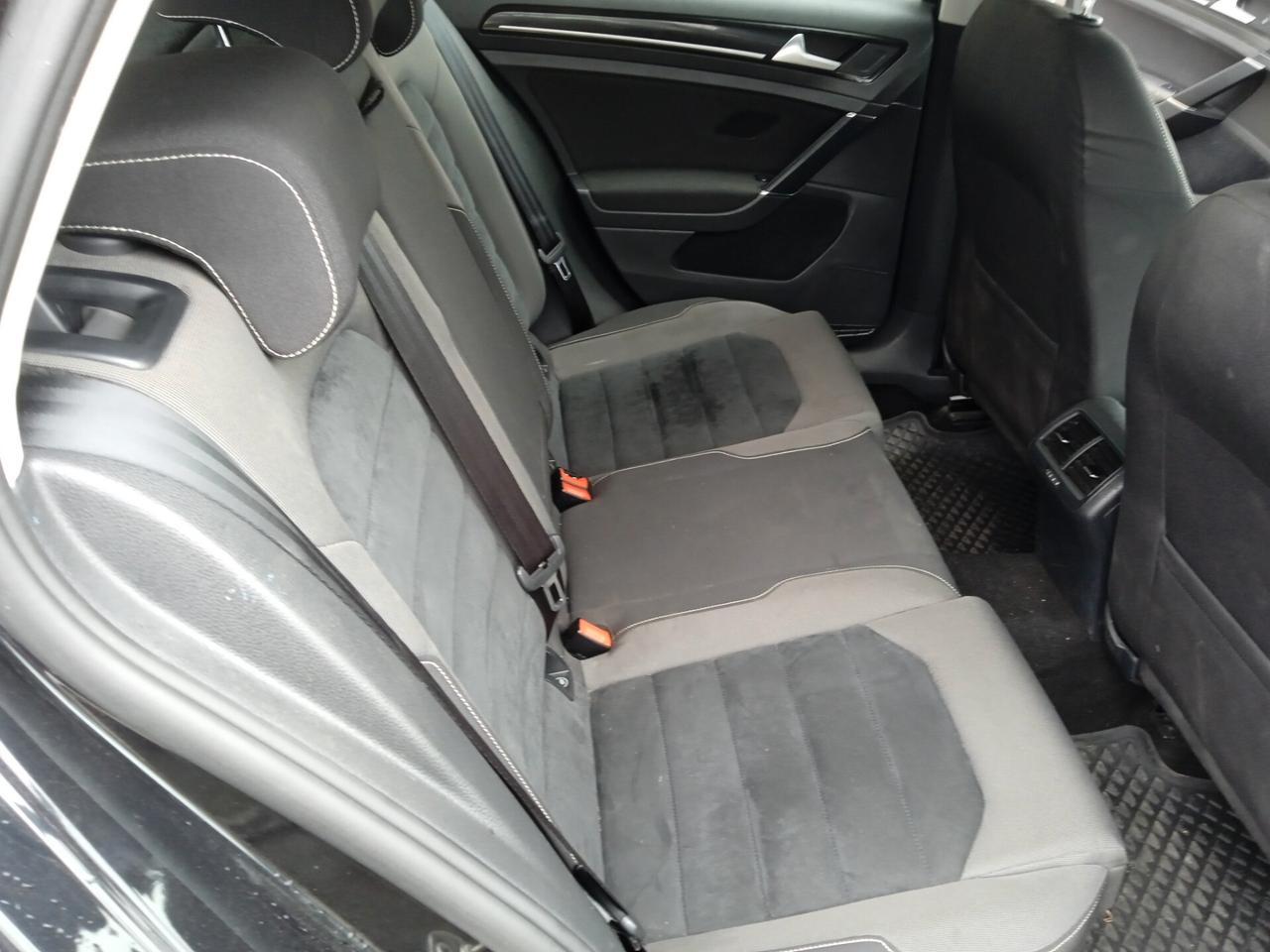 Volkswagen Golf TSI HIHGLINE 17" SENS PARK DOPPI NAVY CRUISE CONTROL SEDILI SPORTIVI IN ALCANTARA