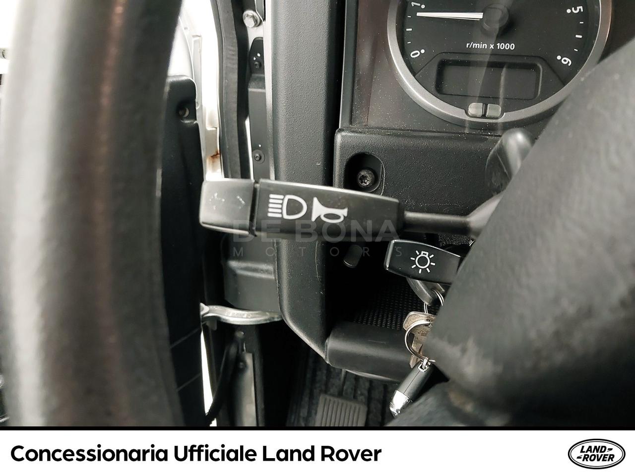 Land Rover Defender 2.2 td sw
