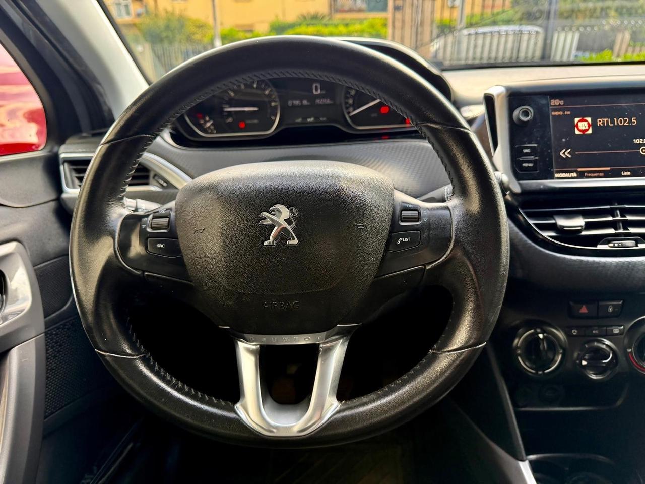 Peugeot 2008 PureTech 82 Allure