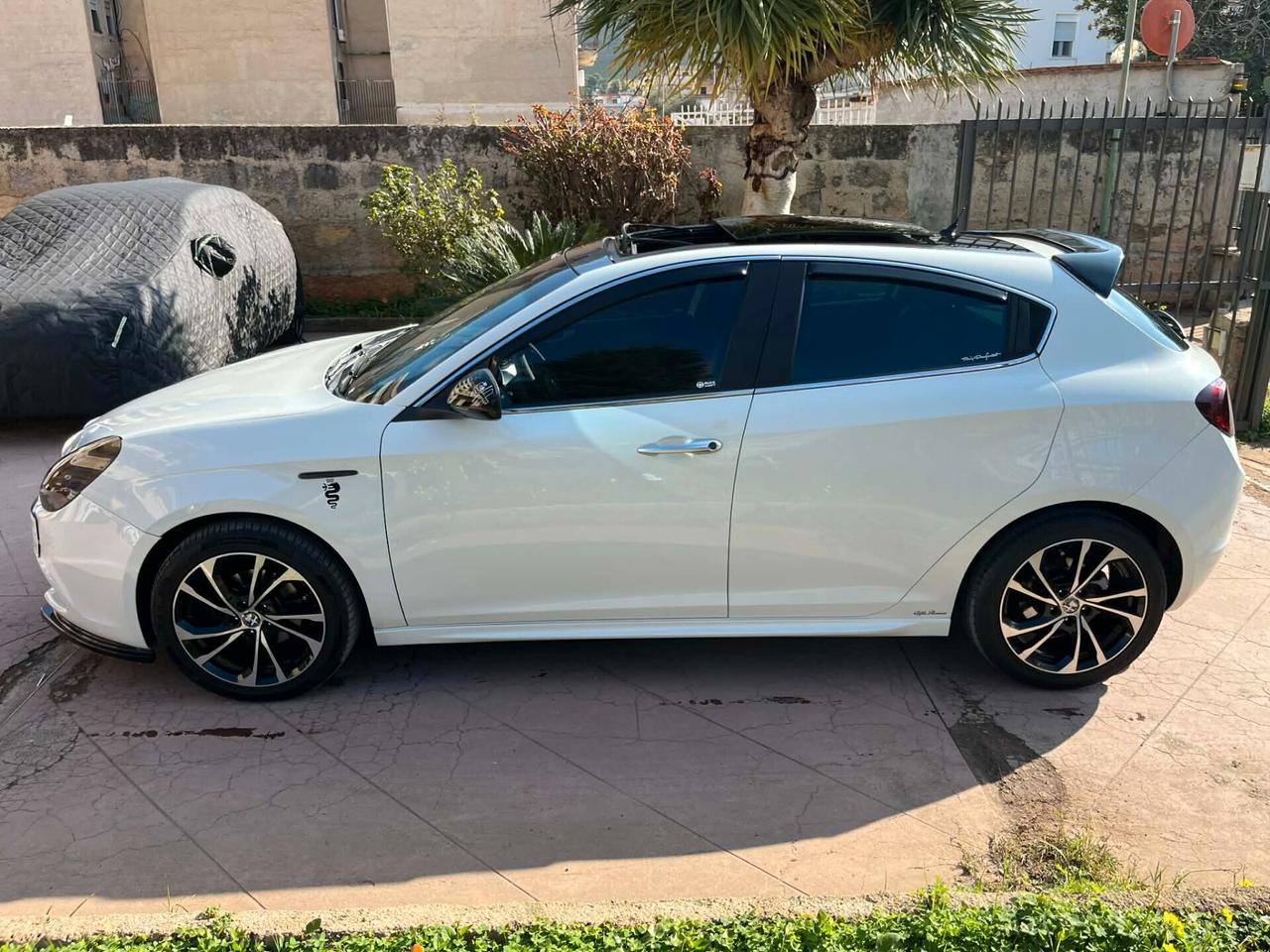 Alfa Romeo Giulietta 1.6 JTDm-2 105 CV