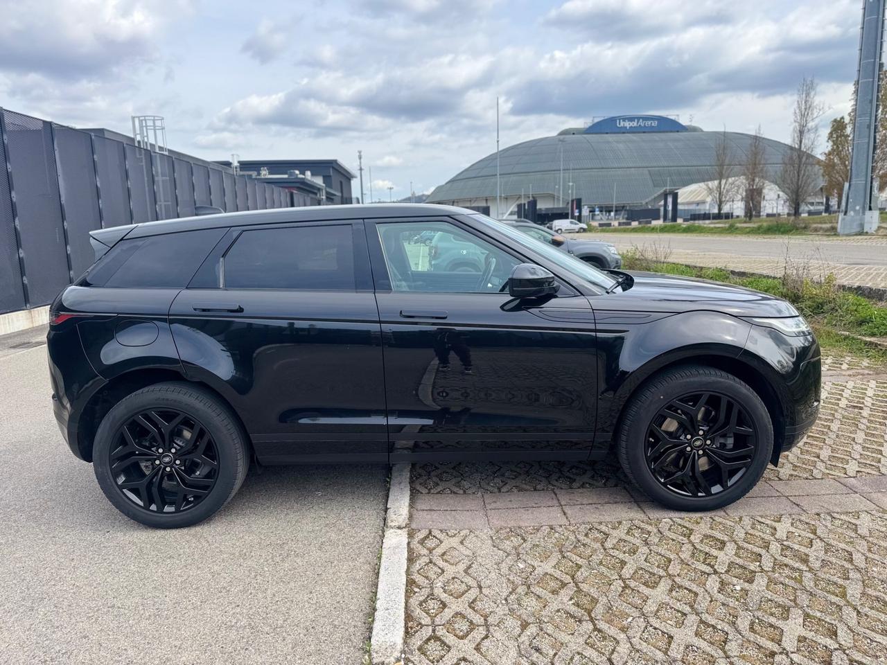 RANGE ROVER EVOQUE AUTOCARRO TOTAL BLACK