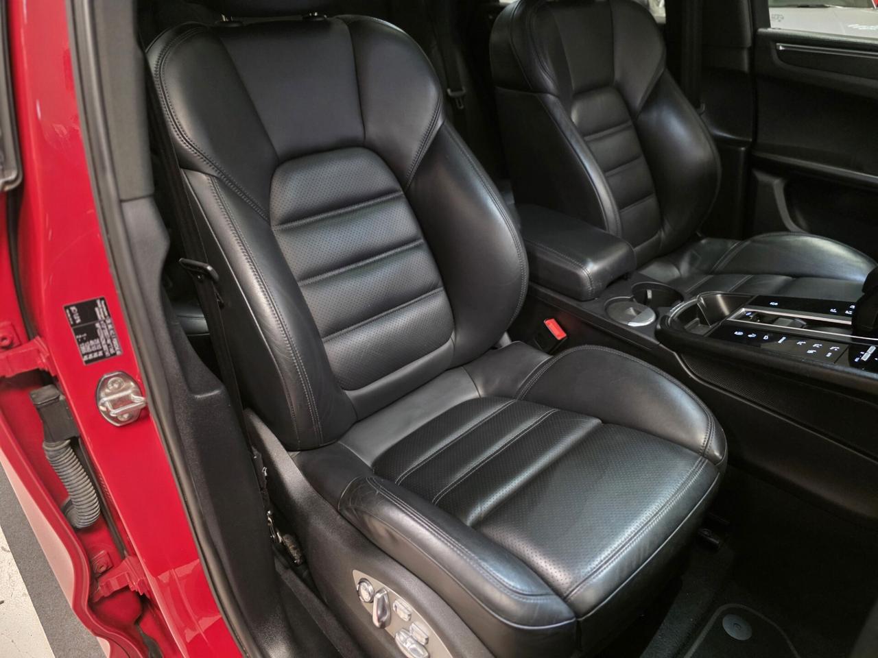 Porsche Macan 2.0 265cv