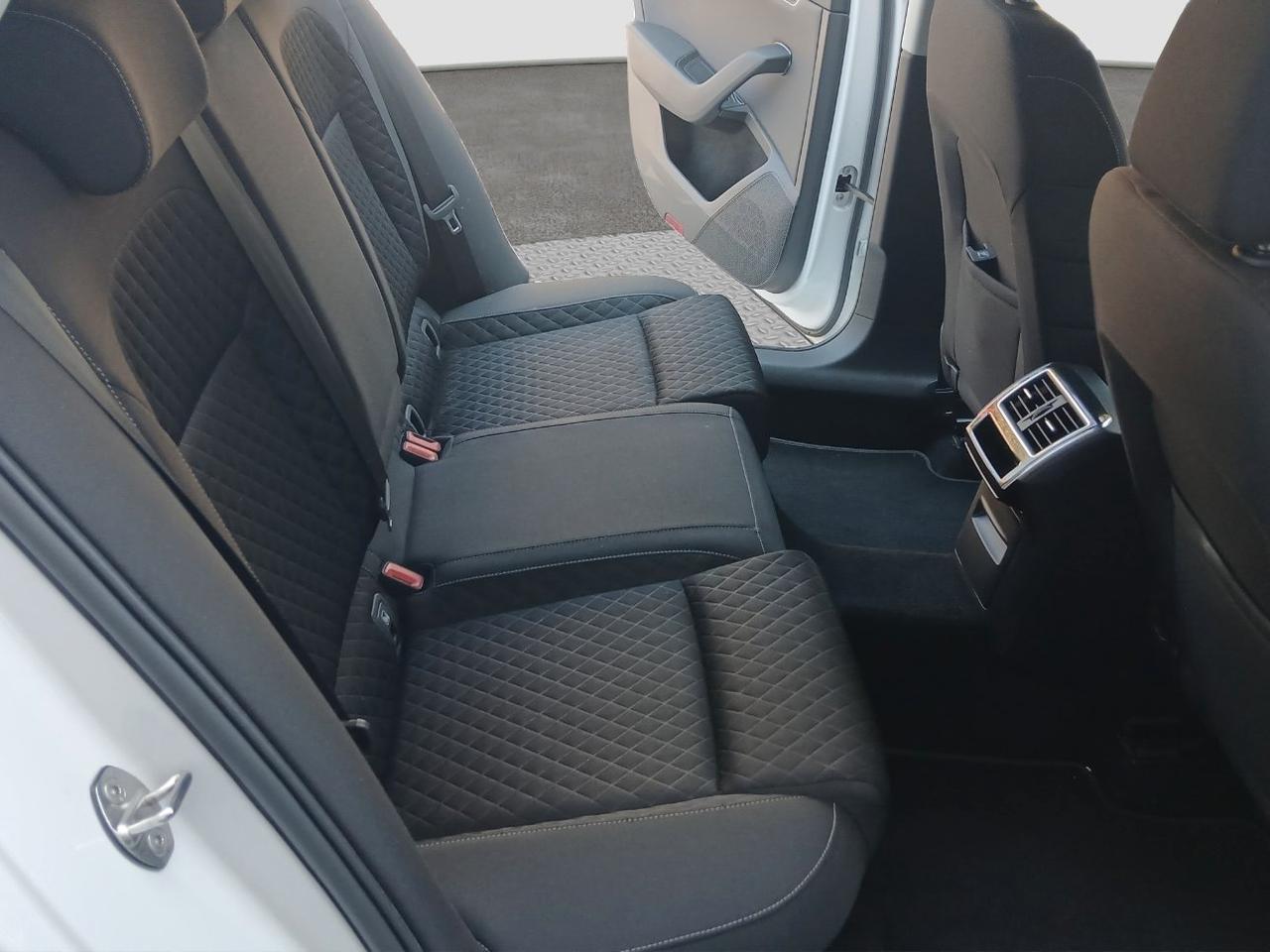Skoda Superb iV Wagon Superb Wagon iV 1.4 tsi phev Executive dsg