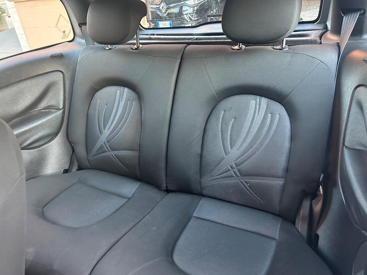 Lancia Ypsilon 1.4 Unyca Ecochic GPL