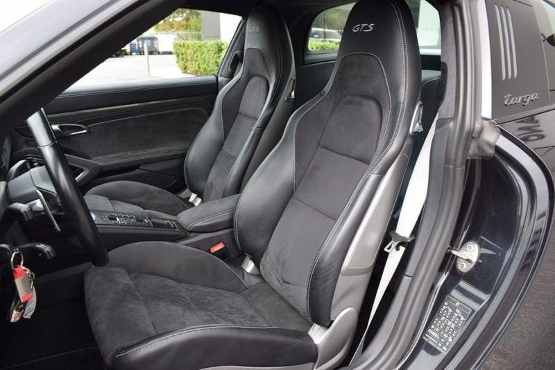 Porsche 911 991 CARRERA TARGA 4 GTS Coupé