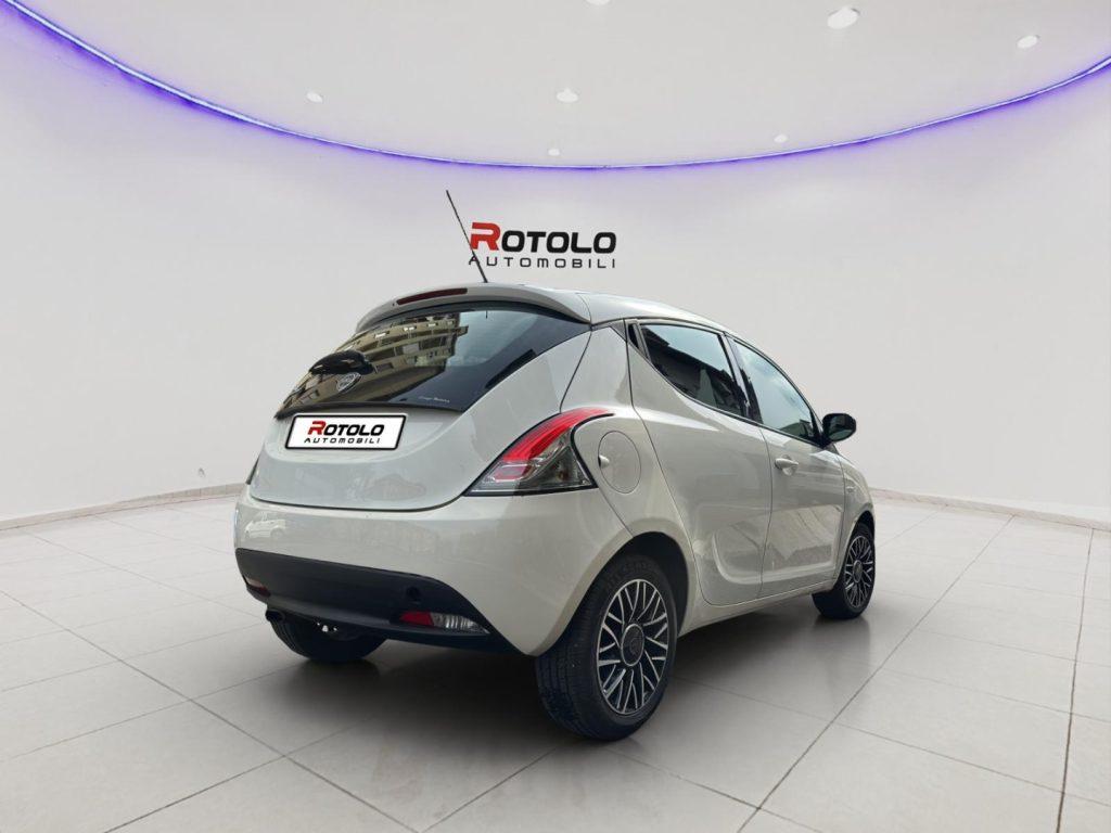 LANCIA Ypsilon 3ª serie Ypsilon 1.2 69 CV 5 po...
