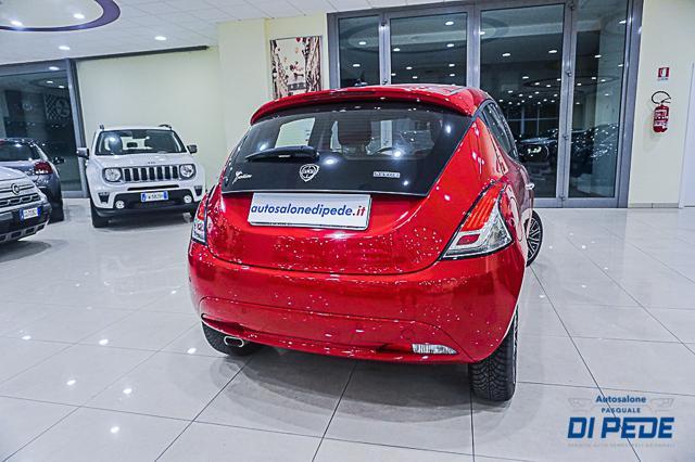 LANCIA Ypsilon 1.0 FireFly 5 porte S&S Hybrid Ecochic Gold